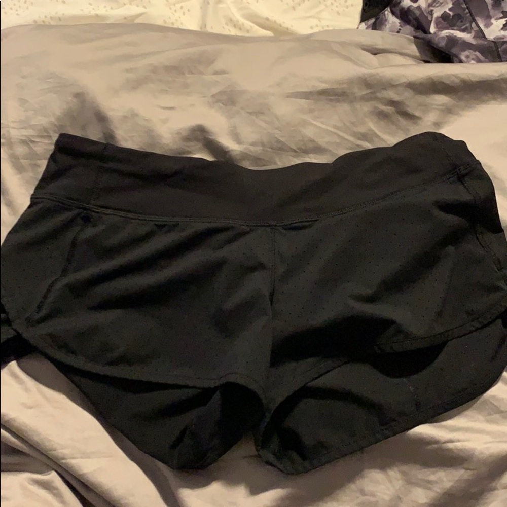 Lululemon black shorts size 4